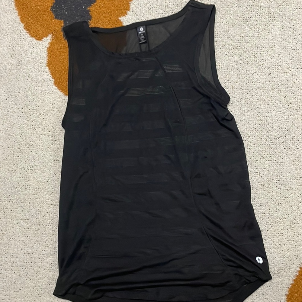 Reflex sheer workout tank size xs